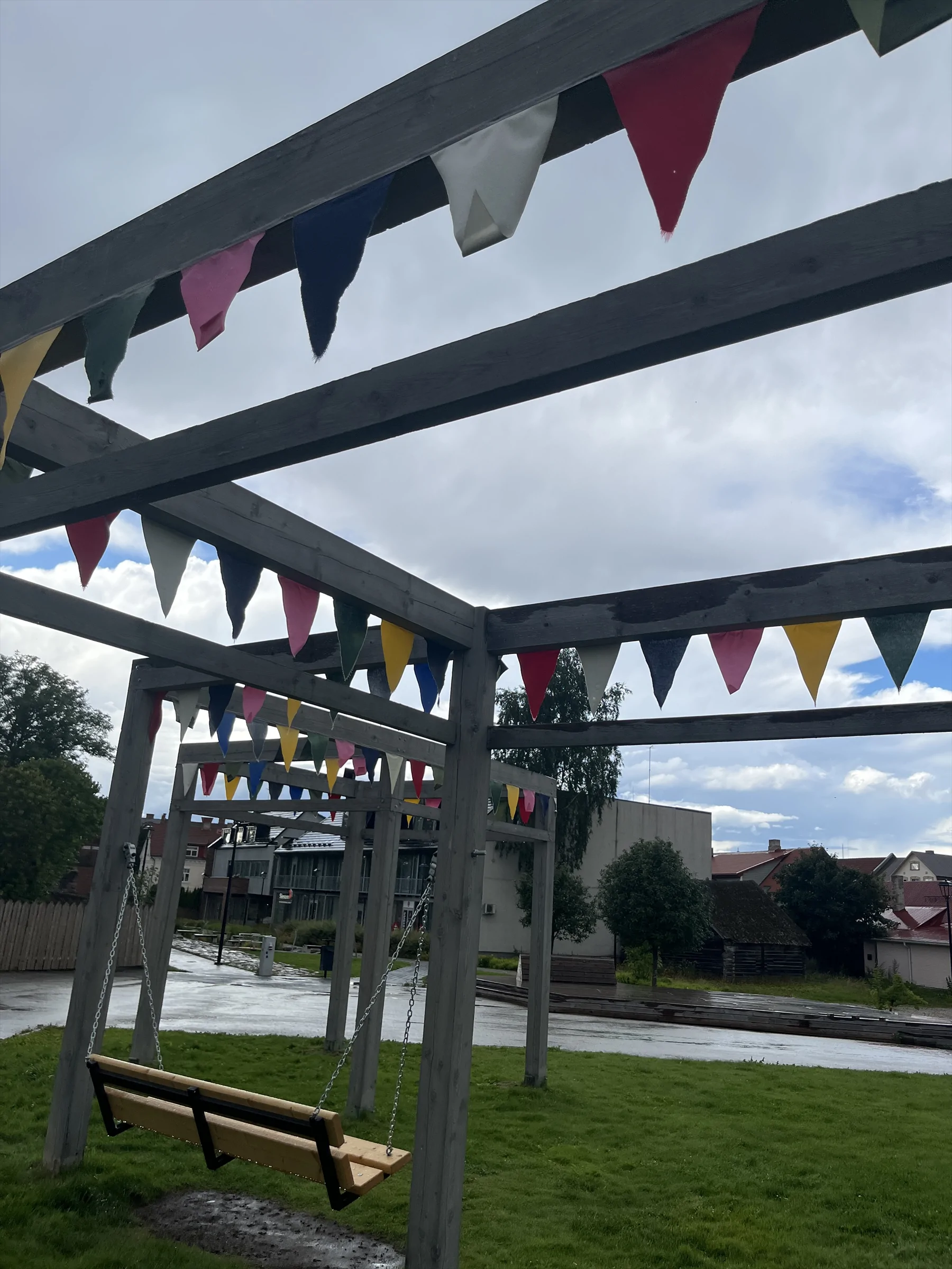Viljandi With Children: What Actually Works